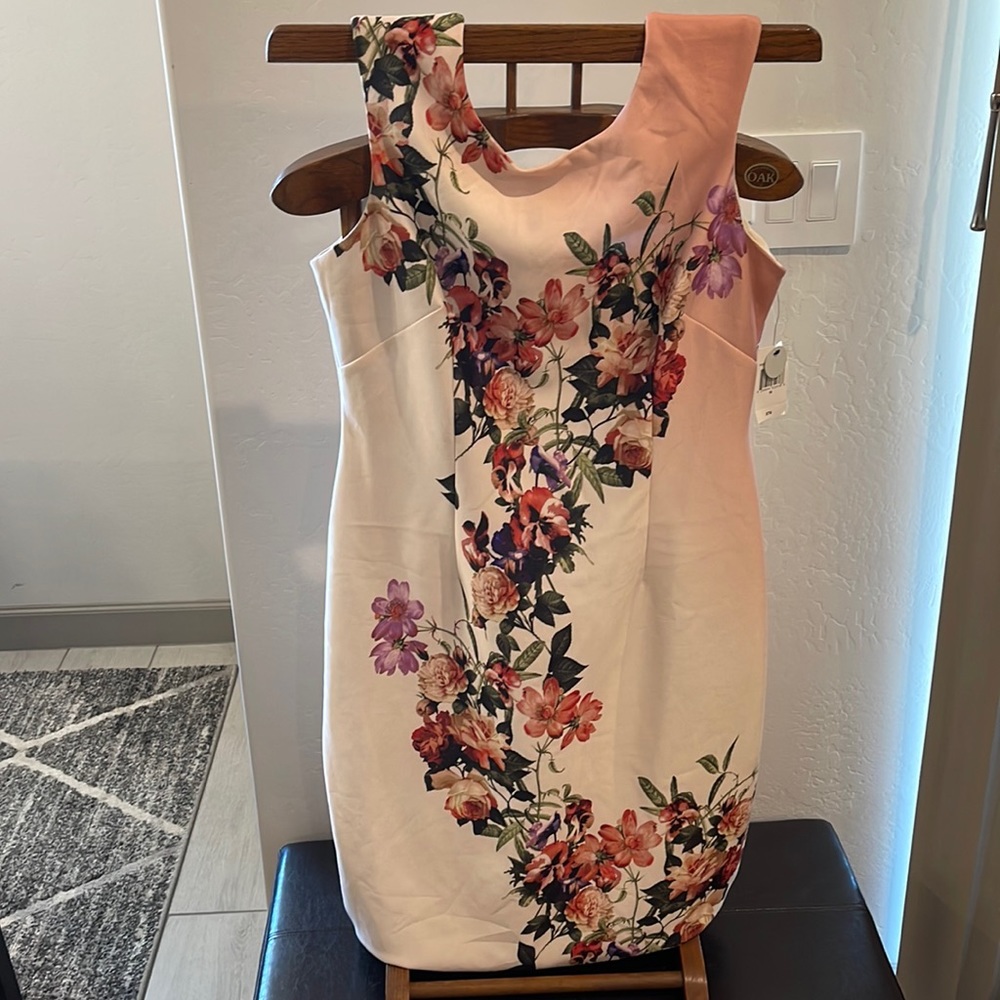 Worthington Size 16 Cream Dress with flowers